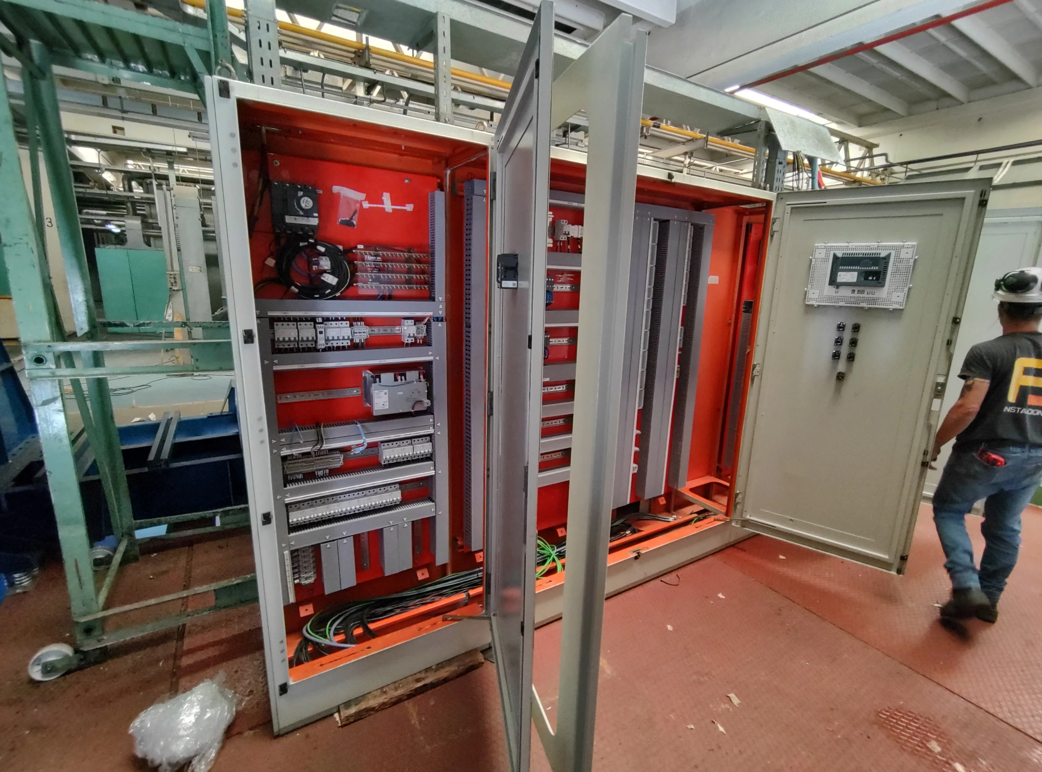 Tablero Eléctrico Naranja